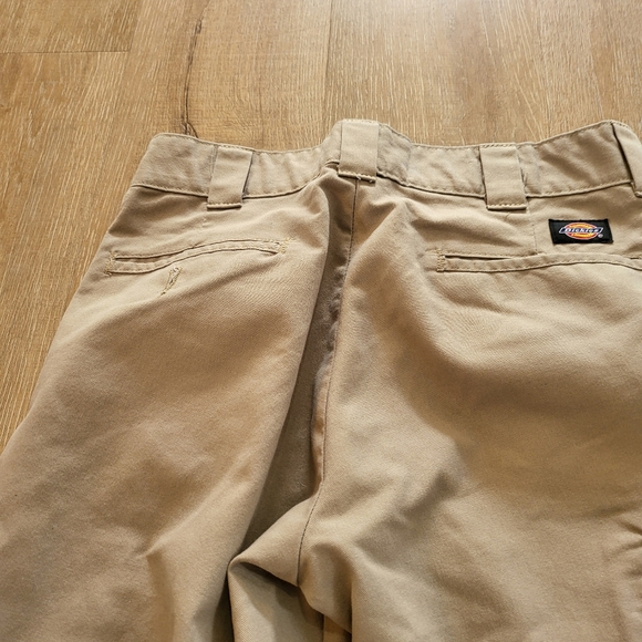 Woman's Dickies Flex Slim Taper Khaki Pants - Picture 5 of 9